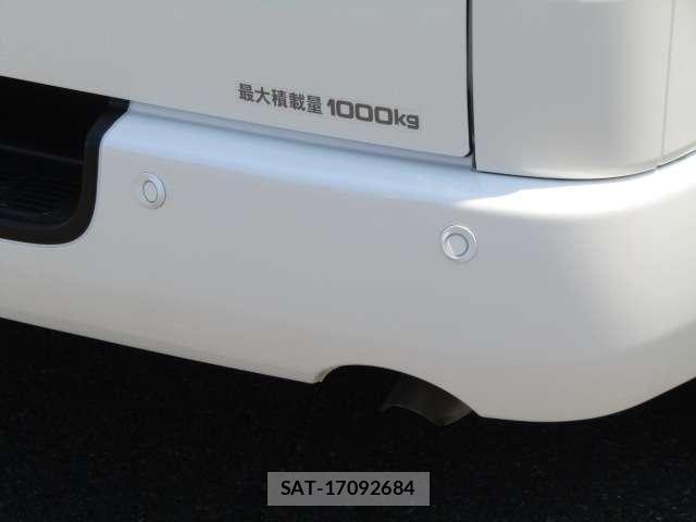 Toyota HIACE VAN 2025-06 8330336-13