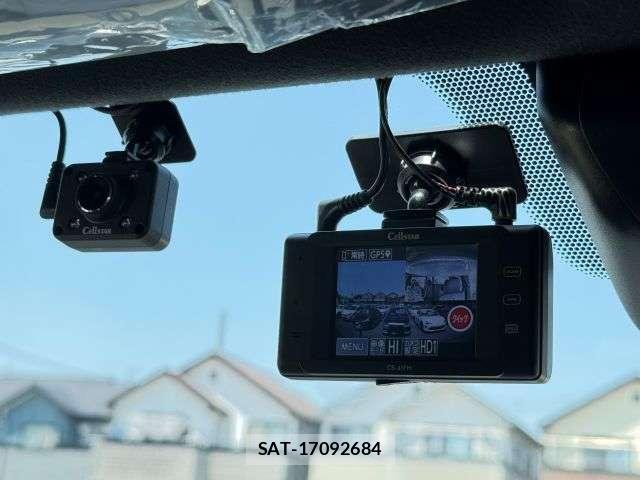 Toyota HIACE VAN 2025-06 8330336-7