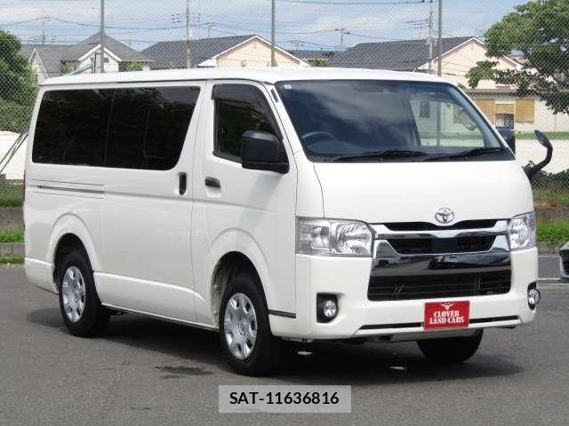 Toyota HIACE VAN 2020-08 8330338-0