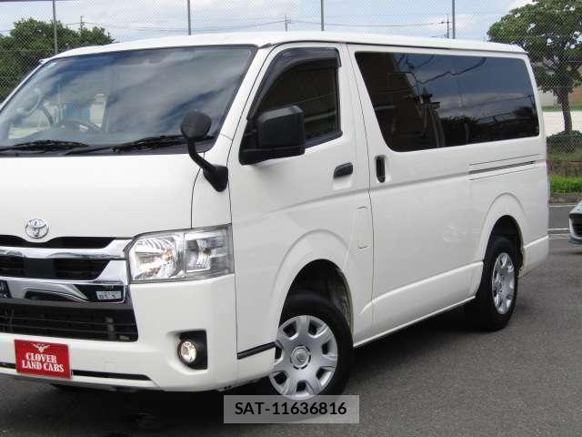 Toyota HIACE VAN 2020-08 8330338-13