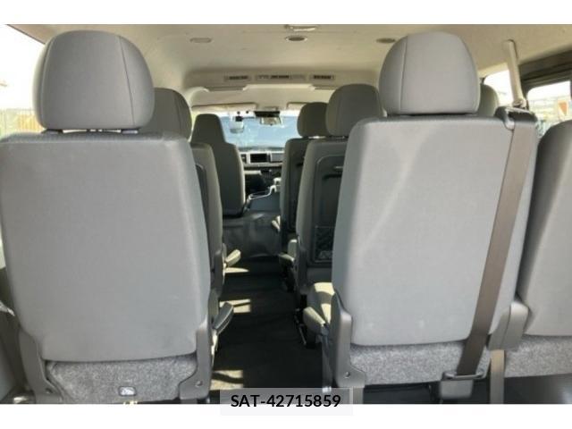Toyota HIACE WAGON 2025-11 8328805-2