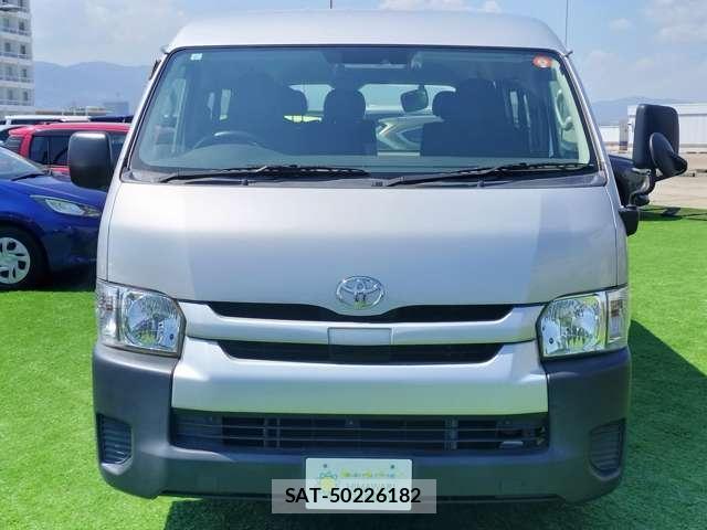 Toyota HIACE WAGON 2019-06 8329131-16