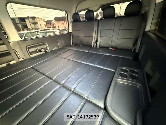 Toyota HIACE WAGON 2014-06 8329923-16