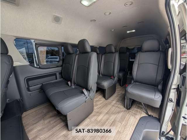 Toyota HIACE WAGON 2025-06 8330330-12