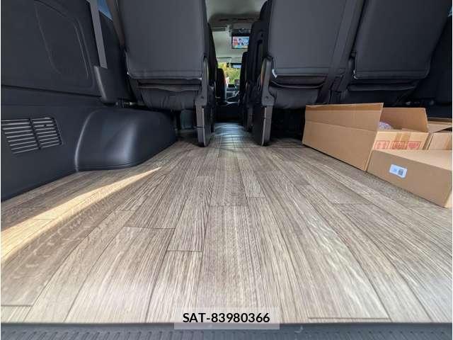 Toyota HIACE WAGON 2025-06 8330330-13