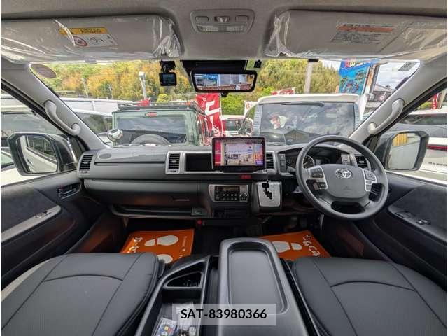 Toyota HIACE WAGON 2025-06 8330330-2
