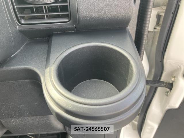 Daihatsu HIJET CARGO 2018-09 8327896-15