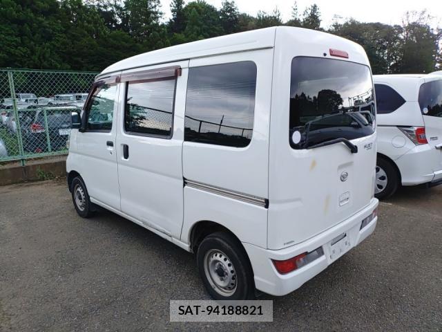 Daihatsu HIJET CARGO 2019-08 8328187-4