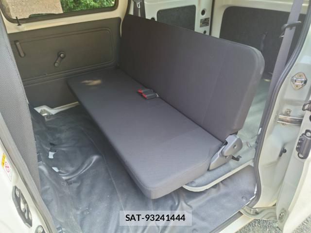 Daihatsu HIJET CARGO 2020-06 8328447-13