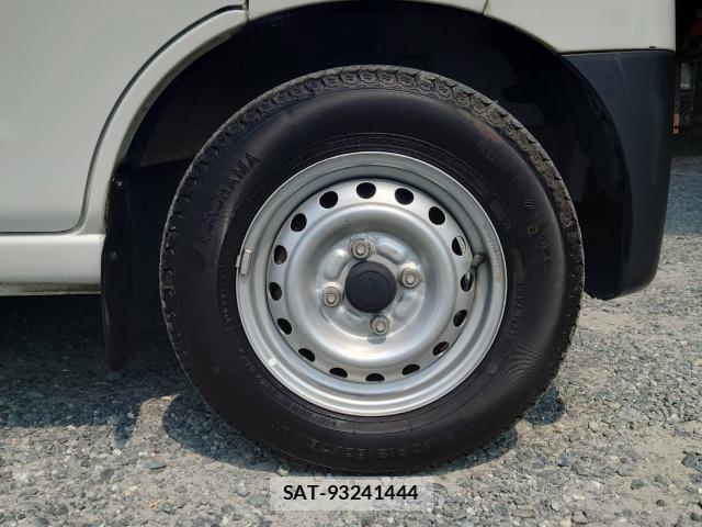 Daihatsu HIJET CARGO 2020-06 8328447-19