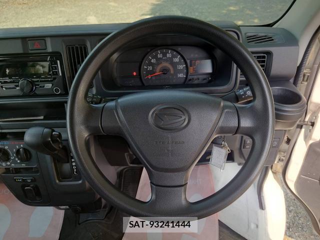 Daihatsu HIJET CARGO 2020-06 8328447-8