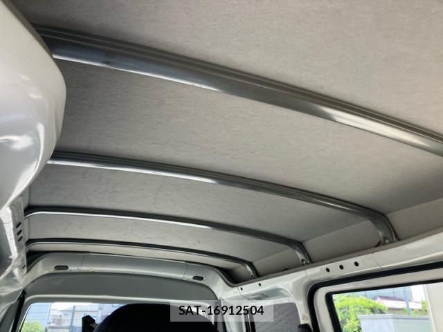 Daihatsu HIJET CARGO 2017-10 8328882-10