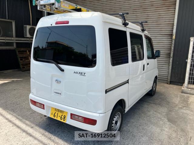 Daihatsu HIJET CARGO 2017-10 8328882-13