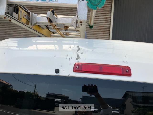 Daihatsu HIJET CARGO 2017-10 8328882-6
