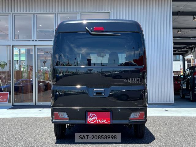 Daihatsu HIJET CARGO 2026-05 8330057-10