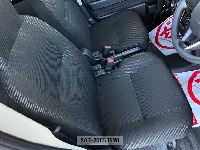 Daihatsu HIJET CARGO 2026-05 8330057-12