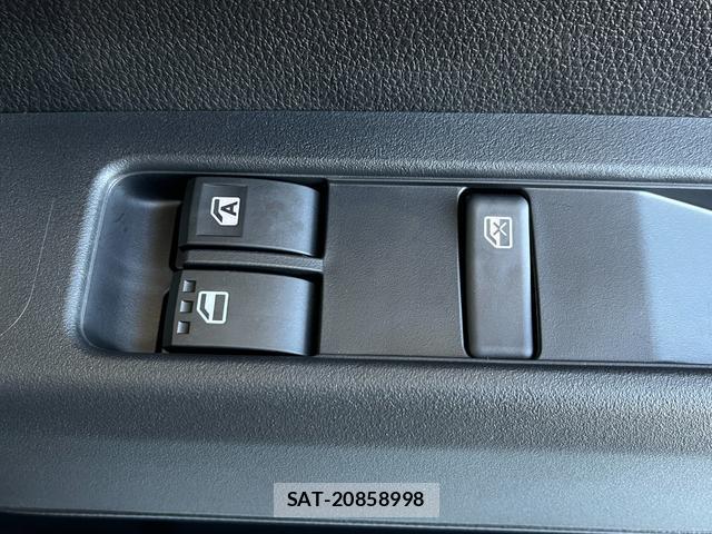 Daihatsu HIJET CARGO 2026-05 8330057-13