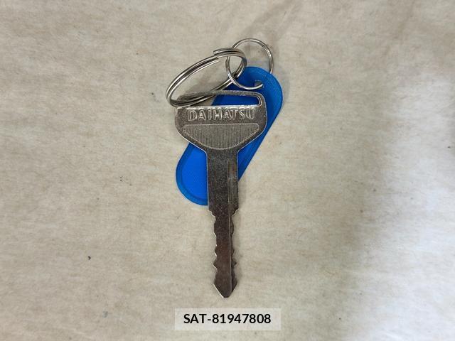 Daihatsu HIJET TRUCK 2014-01 8329637-5