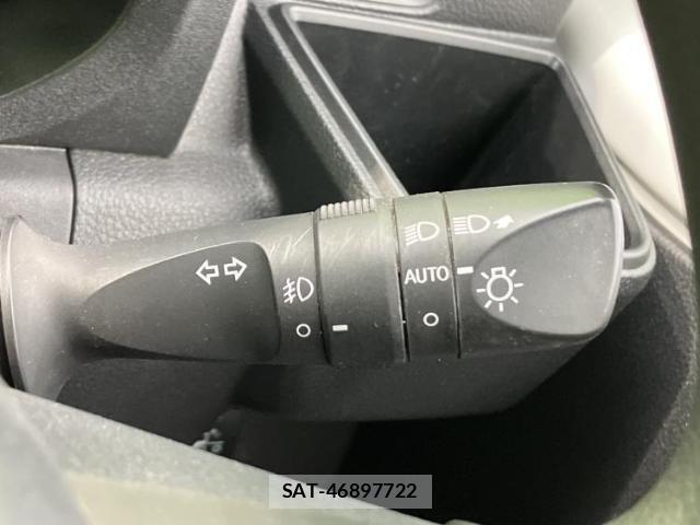 Daihatsu HIJET TRUCK 2023-04 8330514-11