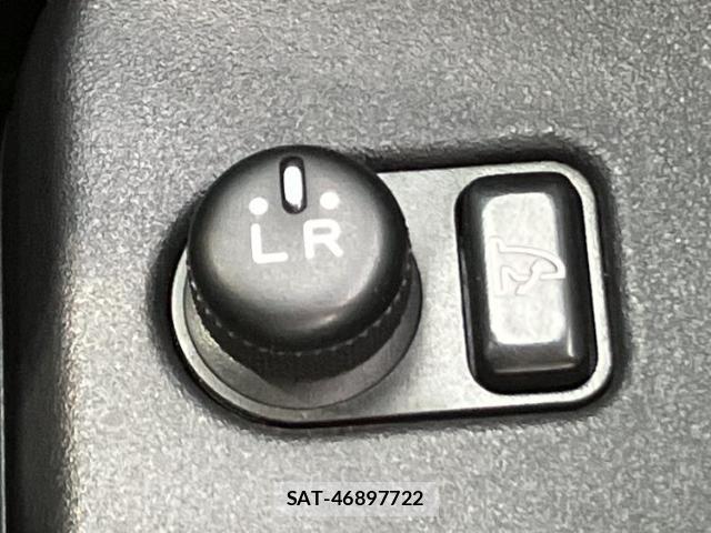 Daihatsu HIJET TRUCK 2023-04 8330514-17
