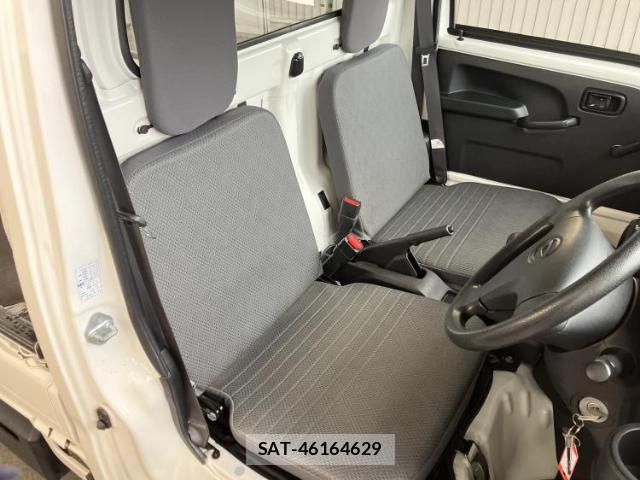 Daihatsu HIJET TRUCK 2019-07 8330659-4