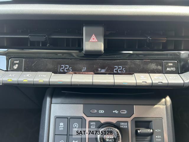 Toyota HILUX 2026-07 8328427-8