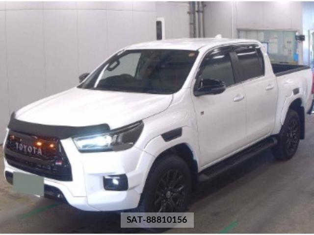 Toyota HILUX 2024-01 8328498-3