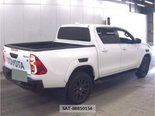 Toyota HILUX 2024-01 8328498-4