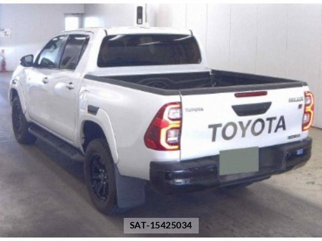Toyota HILUX 2024-07 8328499-1