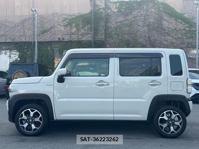 Suzuki HUSTLER 2024-10 8328378-5
