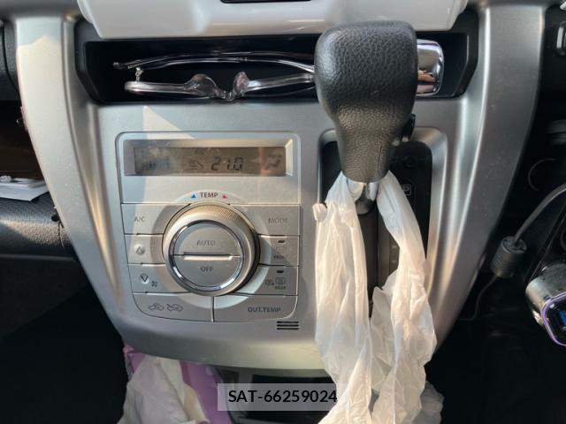 Suzuki HUSTLER 2014-09 8328810-11
