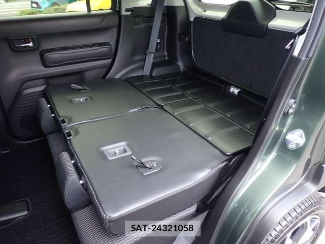 Suzuki HUSTLER 2025-02 8328888-9