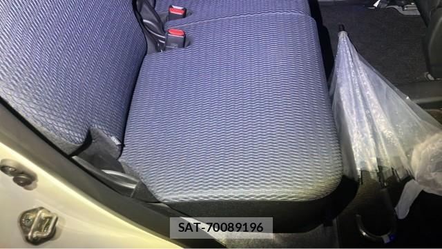 Suzuki HUSTLER 2022-02 8329313-6