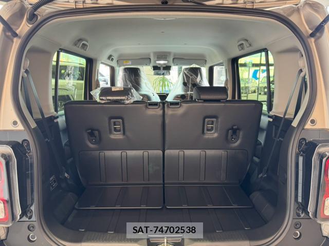 Suzuki HUSTLER 2026-06 8329430-8