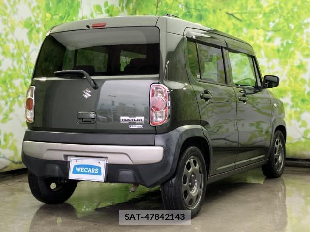 Suzuki HUSTLER 2018-01 8330428-2