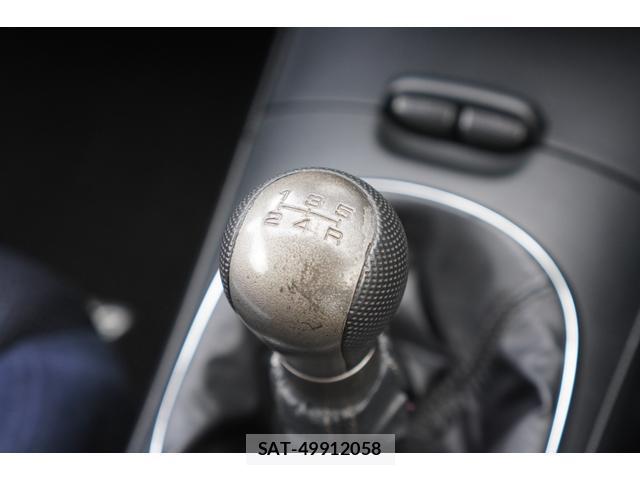 Honda INTEGRA 2006-05 8327774-18