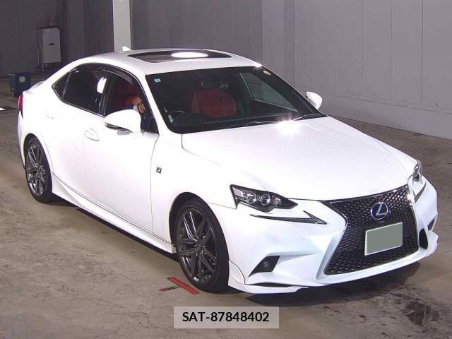 Lexus IS 2014-01 8328505-0
