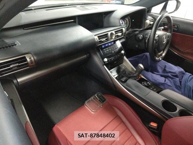 Lexus IS 2014-01 8328505-2