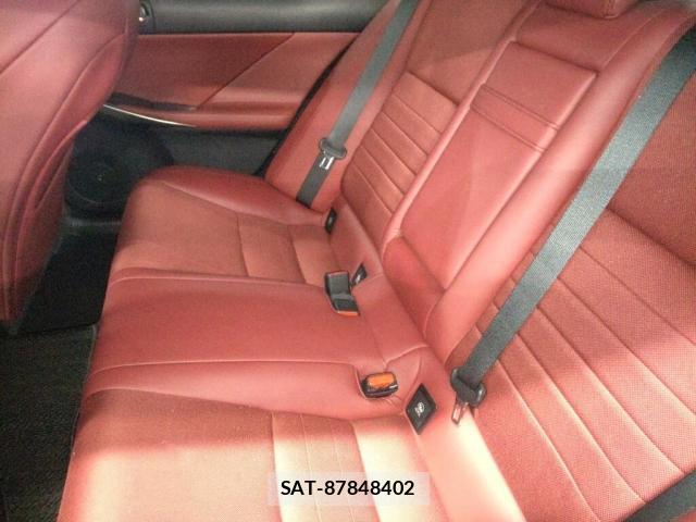 Lexus IS 2014-01 8328505-3