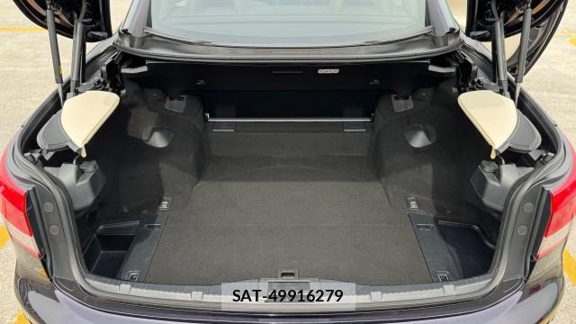 Lexus IS 2012-04 8329235-13
