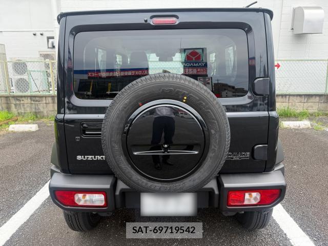 Suzuki JIMNY 2026-04 8328006-1