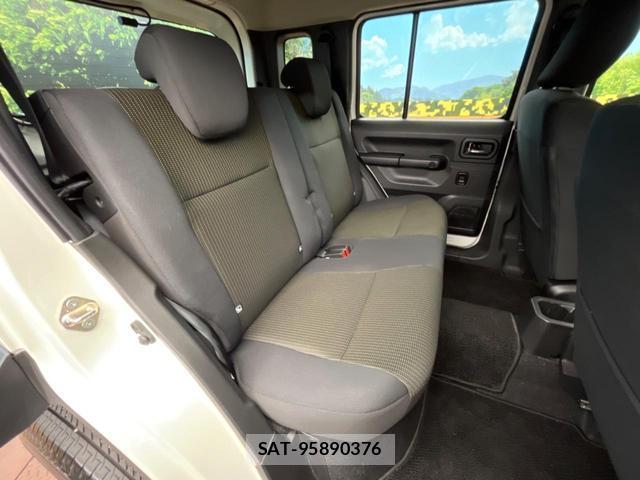 Suzuki JIMNY 2025-06 8328966-8