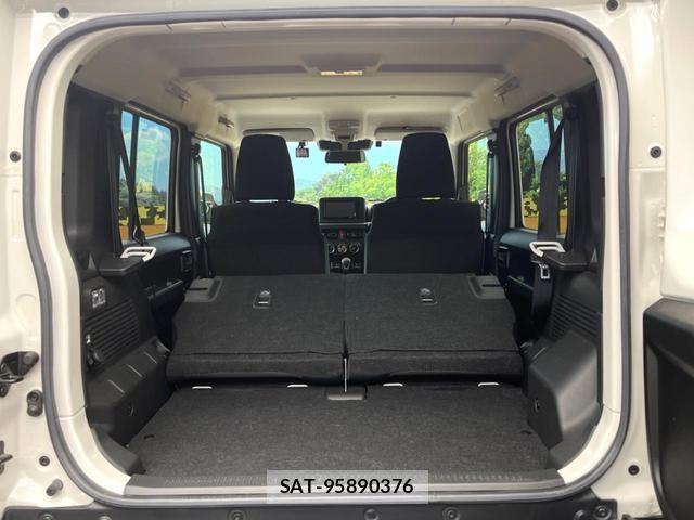 Suzuki JIMNY 2025-06 8328966-9