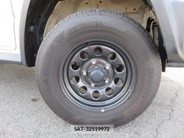 Suzuki JIMNY SIERRA 2018-11 8328060-9