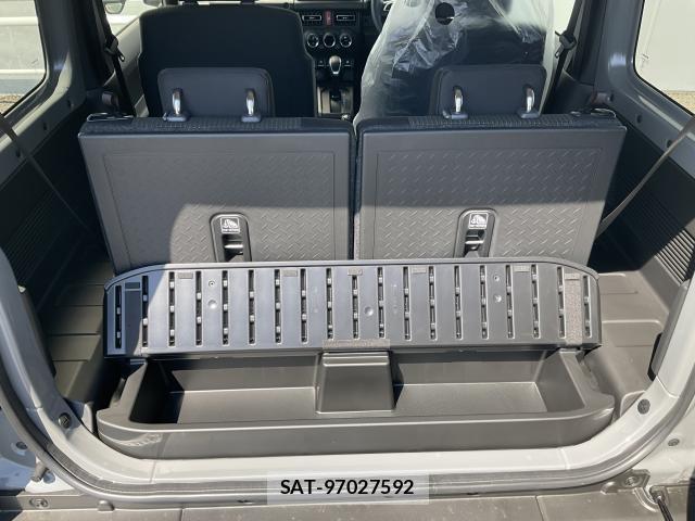 Suzuki JIMNY 2026-03 8328005-15