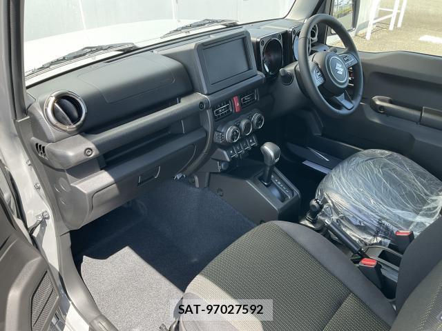 Suzuki JIMNY 2026-03 8328005-5