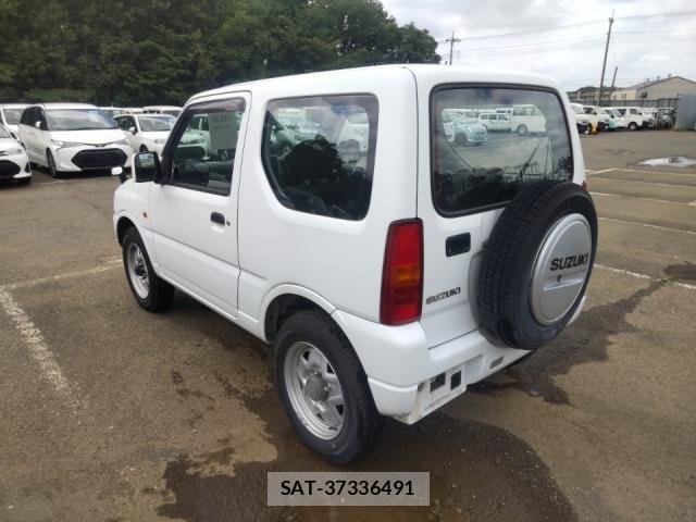Suzuki JIMNY 2010-08 8328180-4