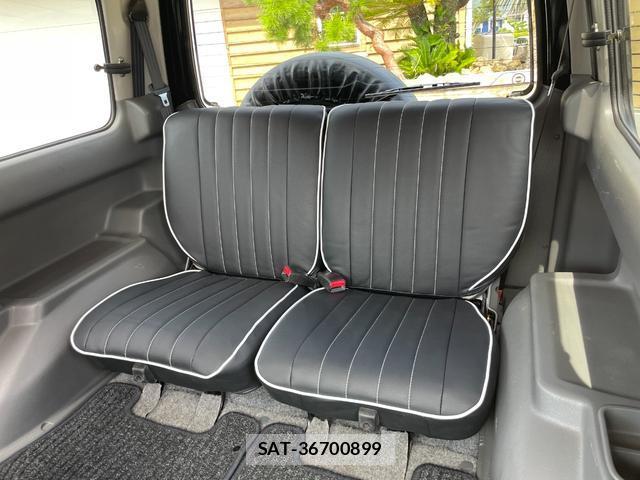 Suzuki JIMNY 1997 8328441-11