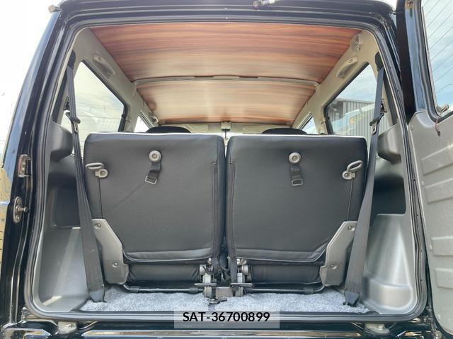 Suzuki JIMNY 1997 8328441-17