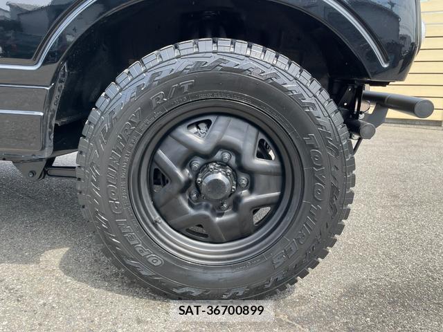 Suzuki JIMNY 1997 8328441-19